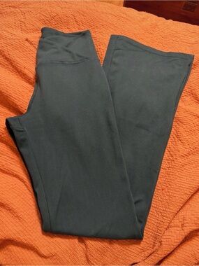 Danskin Crossover Yoga Pants